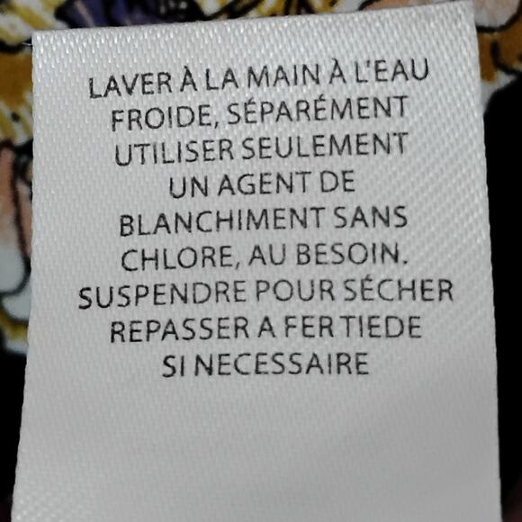 Halogen Blouse SIze XS Chiffon Floral Print Dark Blue and Yellow Short Sleeve - Picture 6 of 6